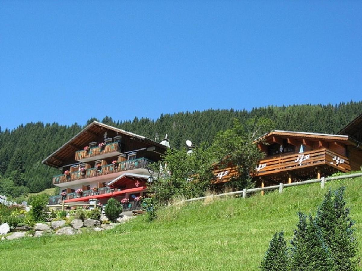 Hotel Les Triolets Châtel Exterior photo