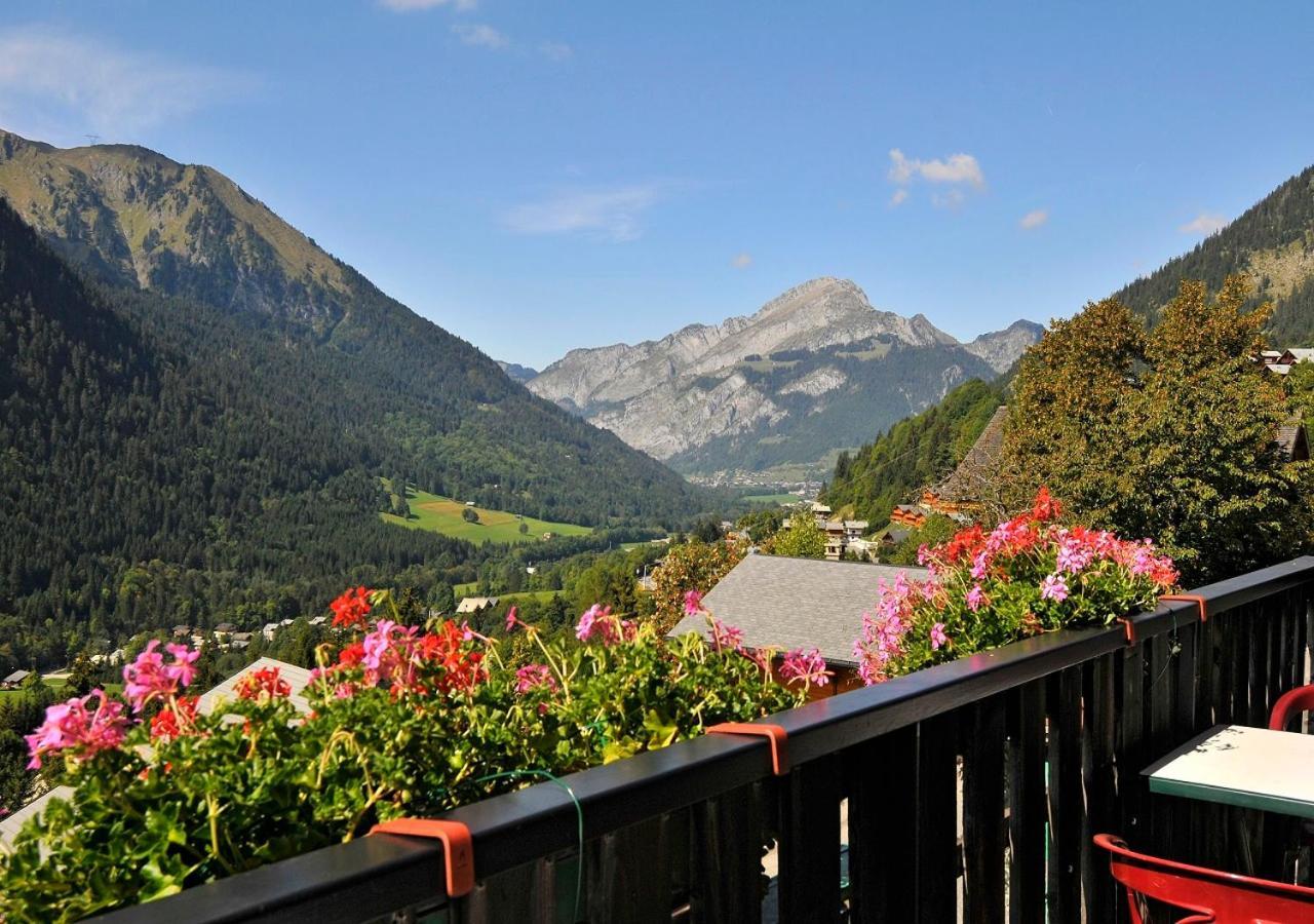 Hotel Les Triolets Châtel Exterior photo