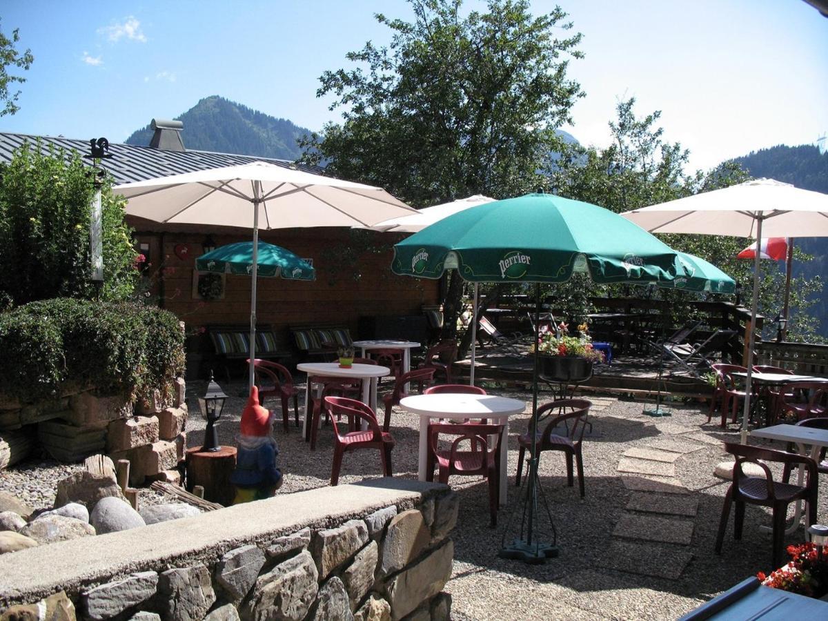 Hotel Les Triolets Châtel Exterior photo